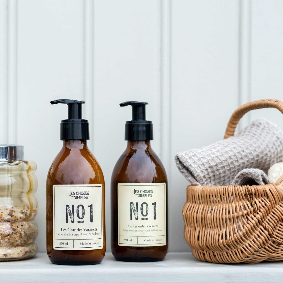 Les Grandes Vacances Liquid Soap (Amber, 250ml, glass).