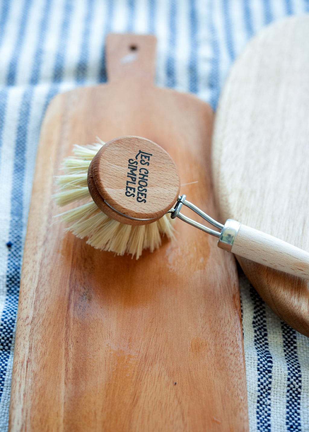 Dish Brush.
